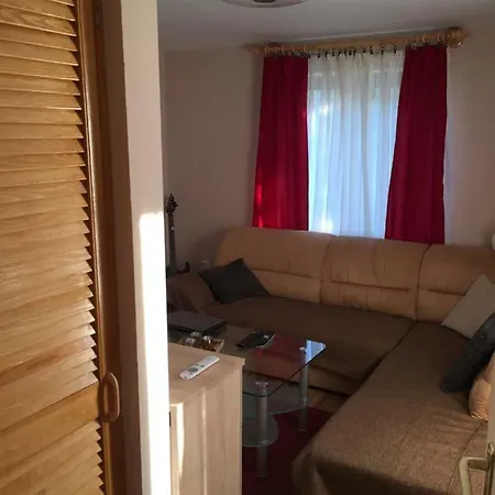 Apartment Izabella Vendeghaz Somlo Doba